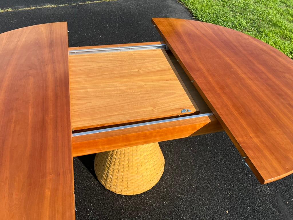 Vintage Italian Modern Dining Table on Rattan Base by Pierantonio Bonacina For Sale 3