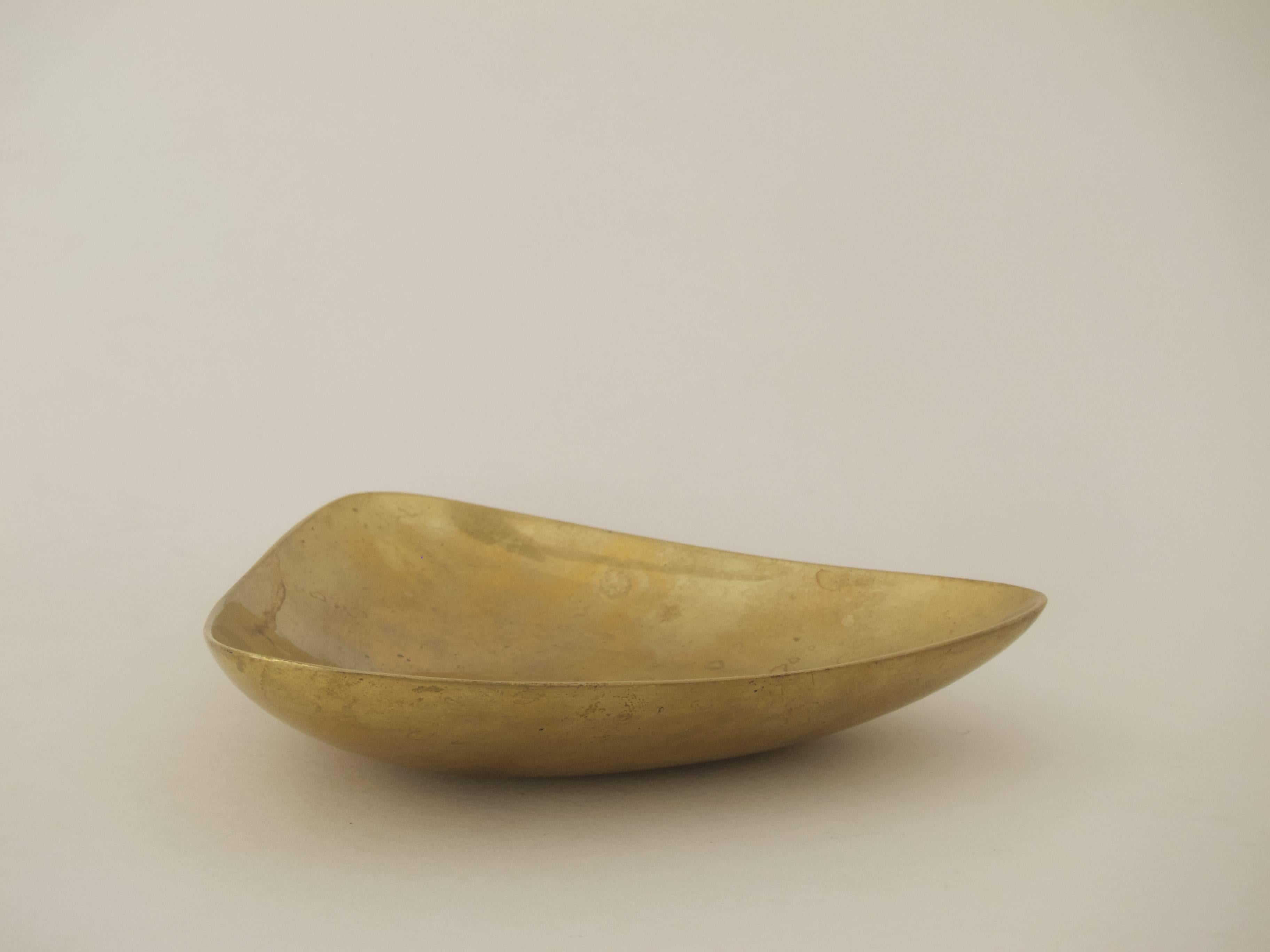 Mid-20th Century Small Brass Bowl by Carl Auböck