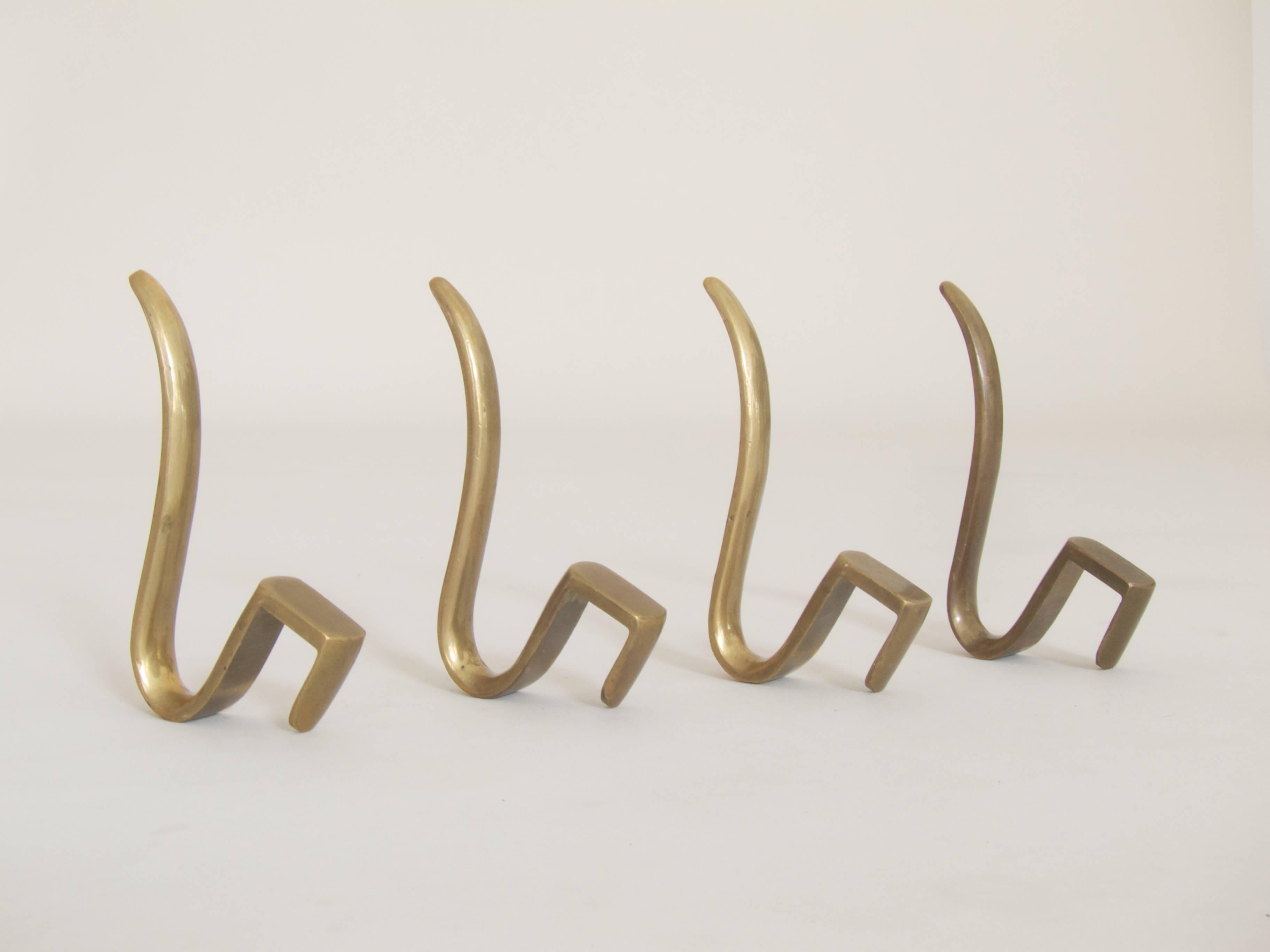 4 Brass Hooks by Carl Aubock

Additional hooks for the Carl Auböck coat rack.

Nice Patina!
