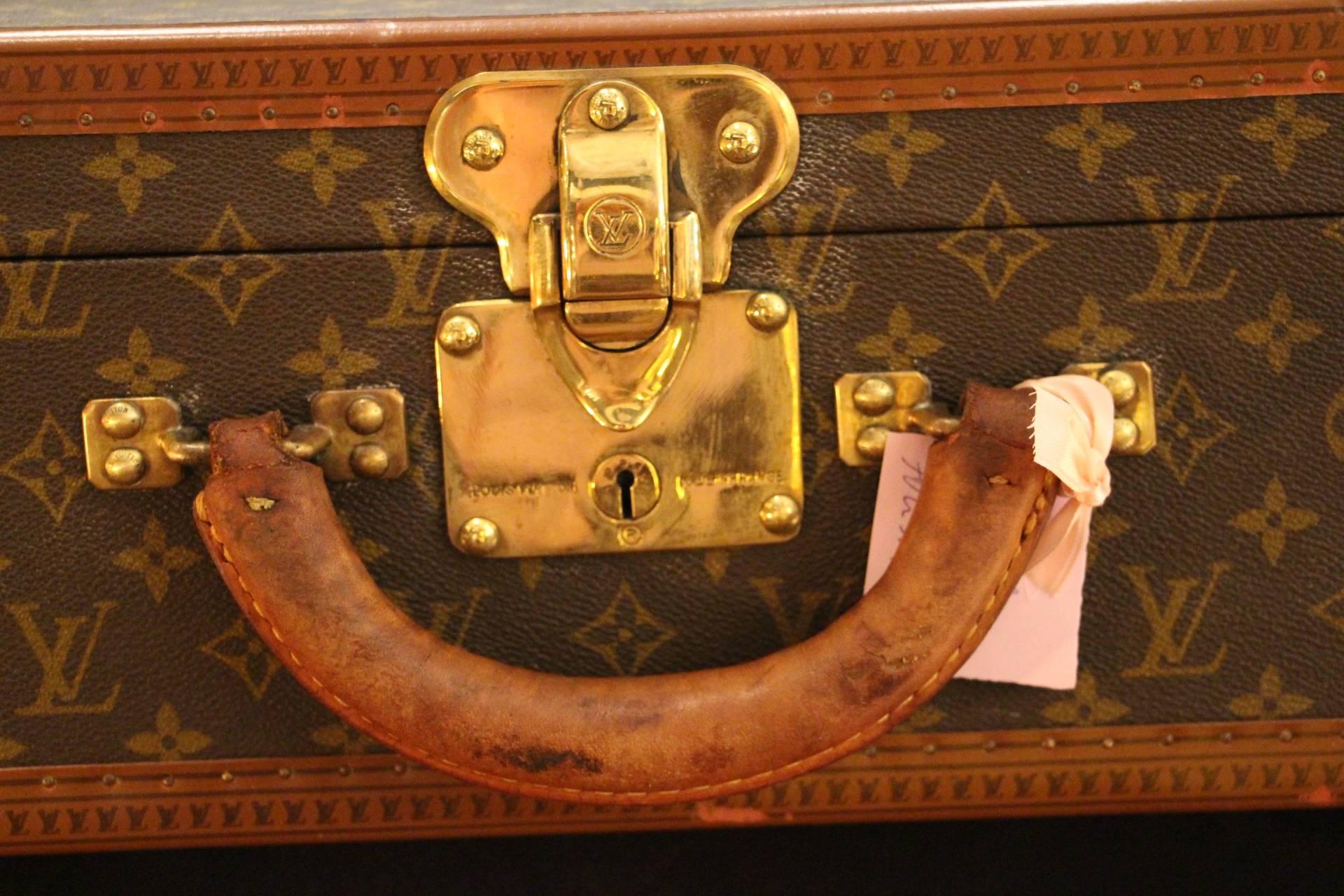 1980s Louis Vuitton Suitcase In Excellent Condition In Saint-Ouen, FR