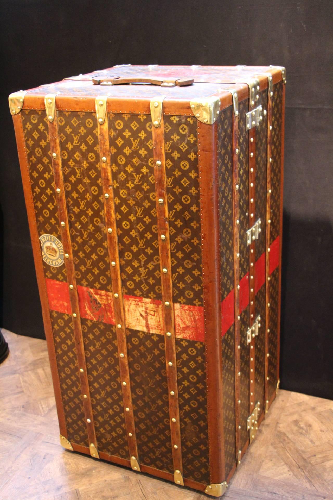 French 1930s Louis Vuitton Monogramm Canvas and Brass Fittings Wardrobe Steamer Trunk
