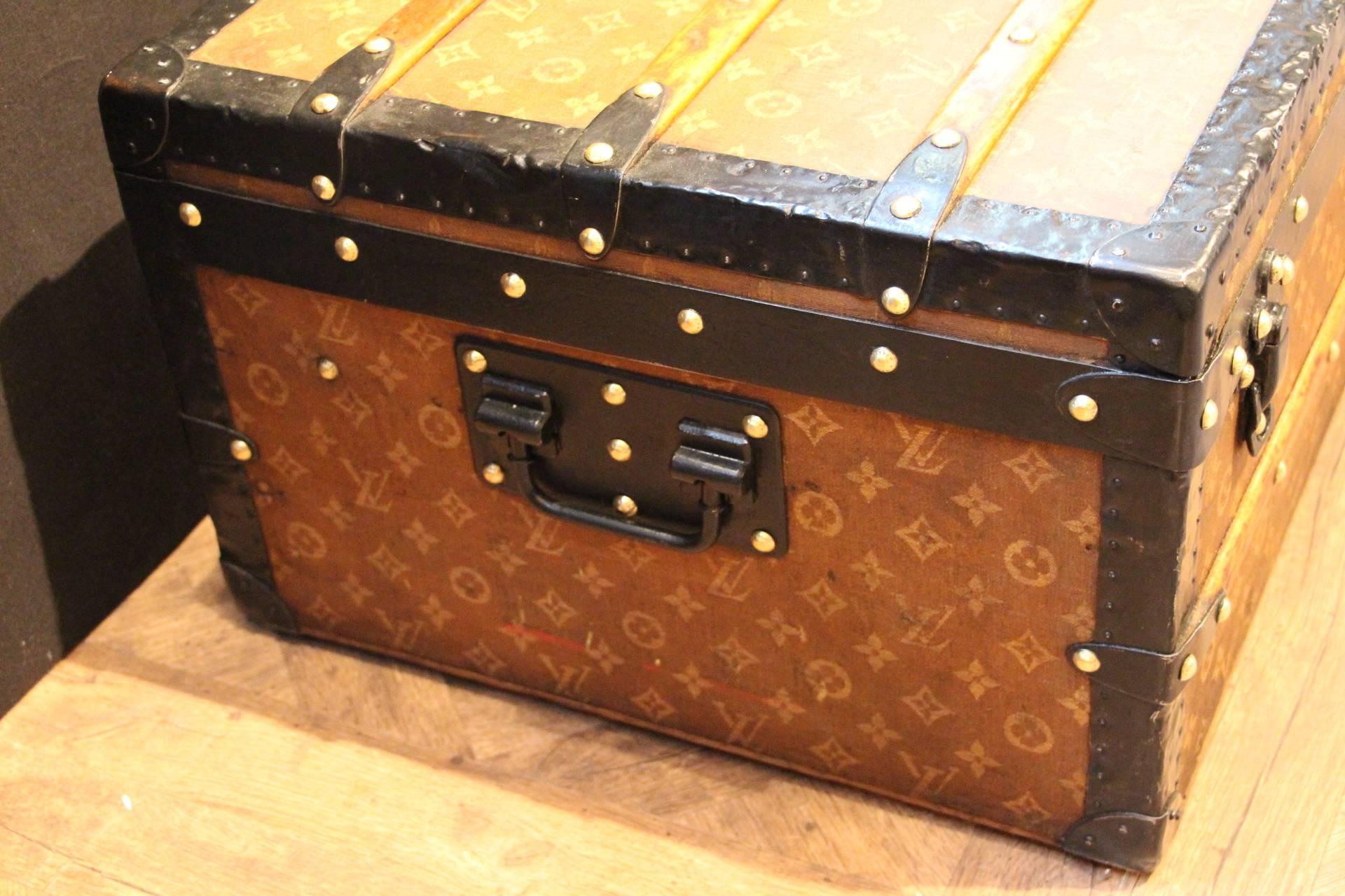 Late 19th Century Small 1890s Louis Vuitton Wooven Canvas Toile Tissée Steamer Trunk