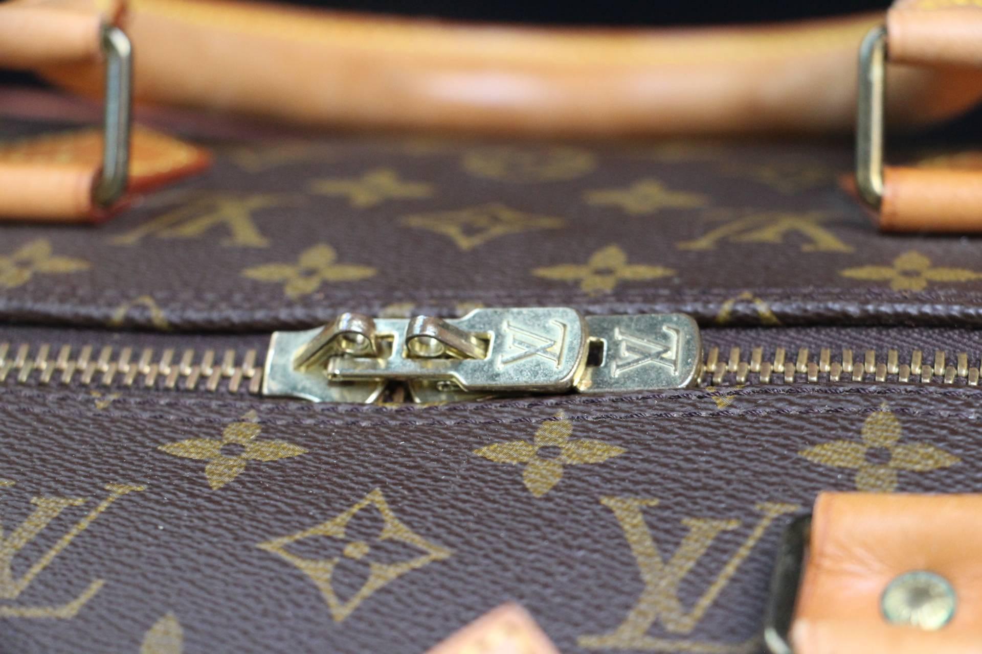 Louis Vuitton LargeTravel Bag 3