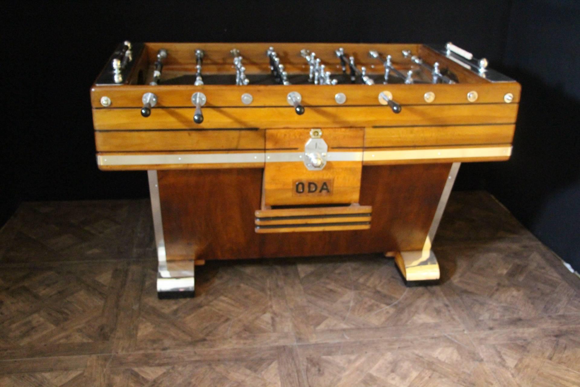 Mid-Century French Light Wood and Aluminum Foosball Table 5
