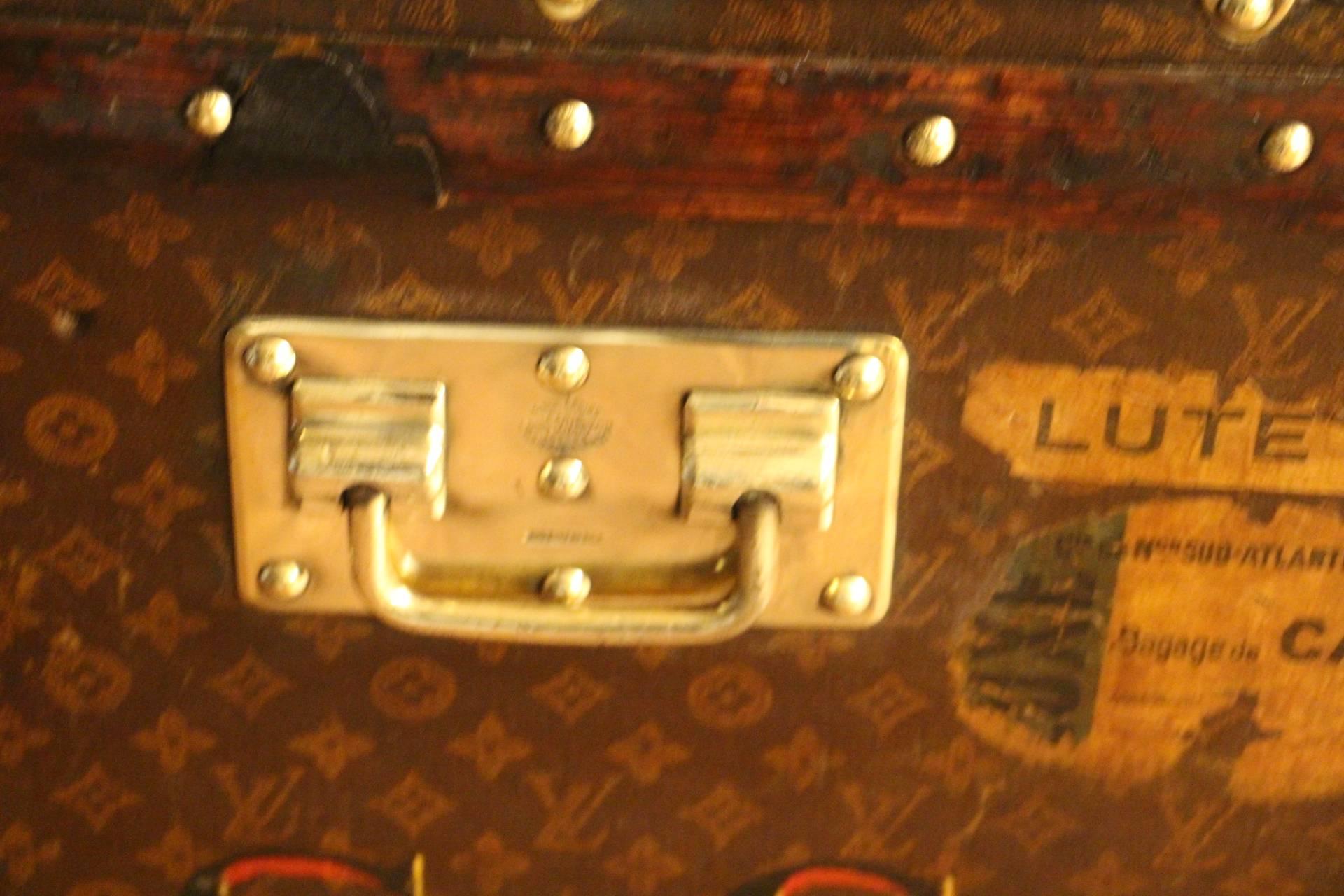 1920s Very Long Louis Vuitton Steamer Trunk In Excellent Condition In Saint-Ouen, FR