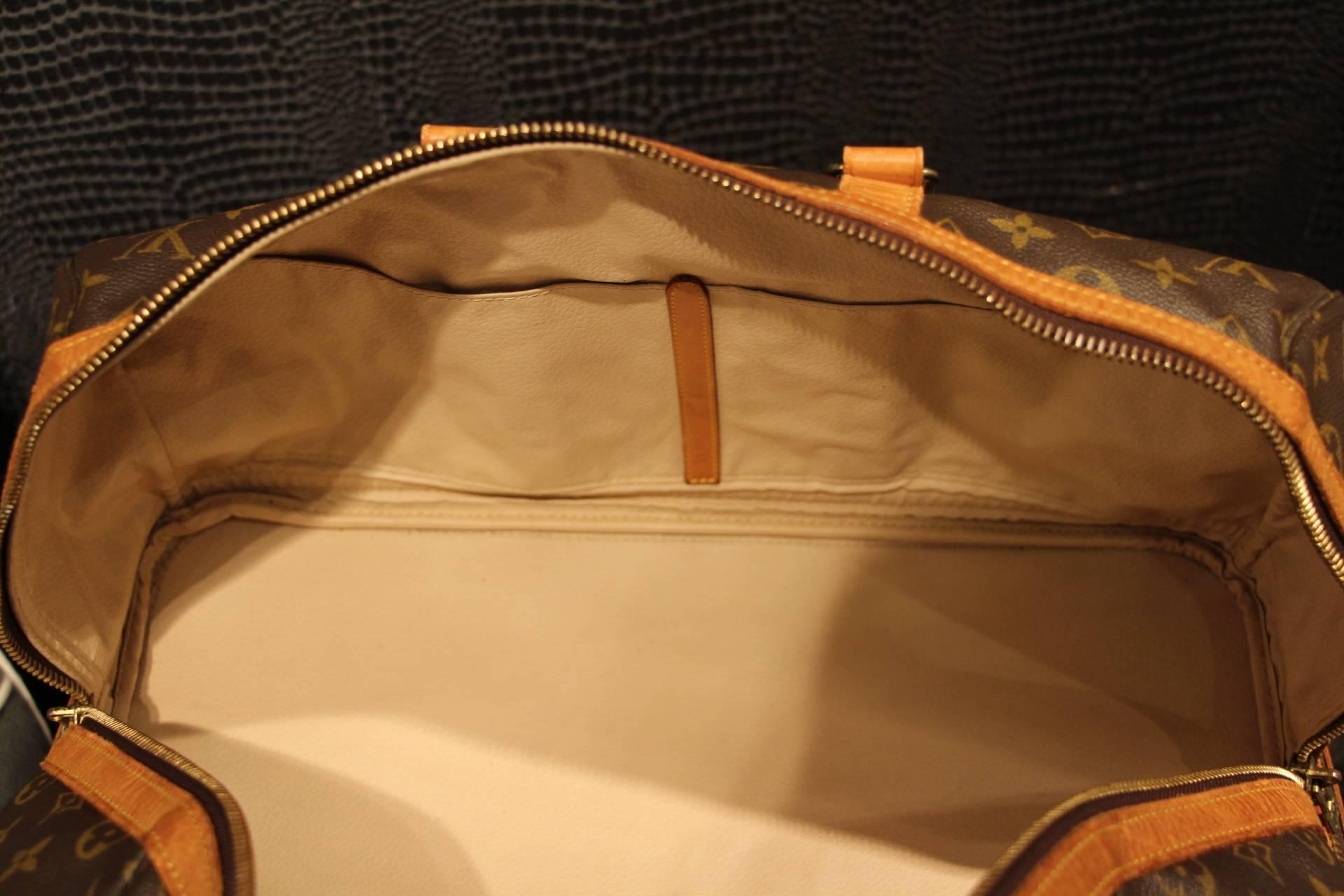 Louis Vuitton Largetravel Bag 2