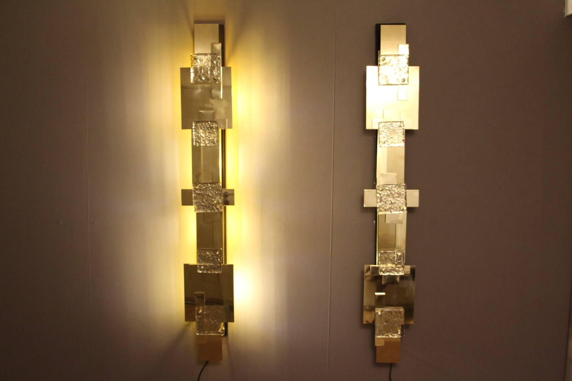 Mid-Century Modern Pair of Long Reggiani Style Sculpture Polished Brass Wall Light or Sconces