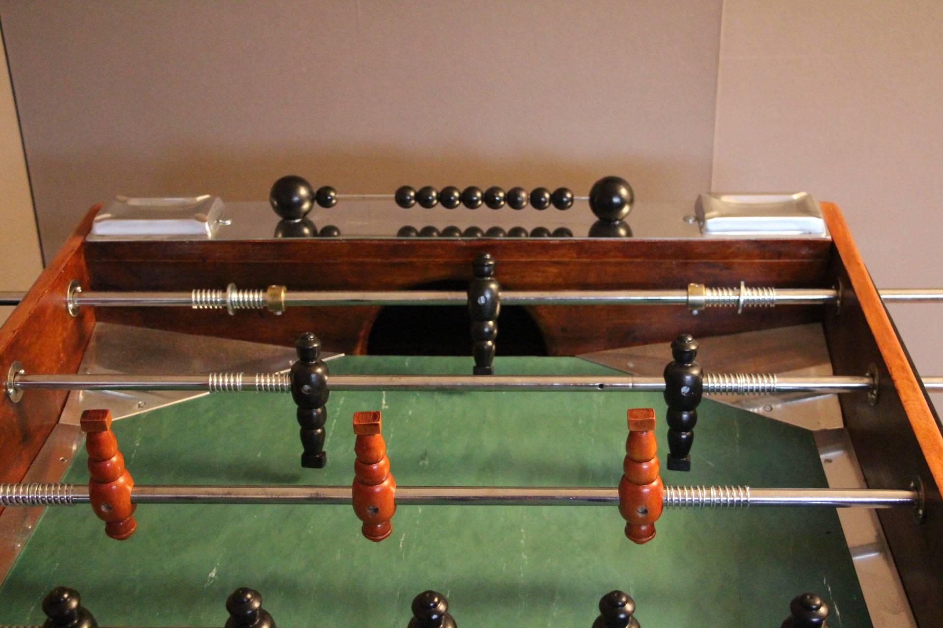 Mid-Century French Foosball Table In Excellent Condition In Saint-Ouen, FR