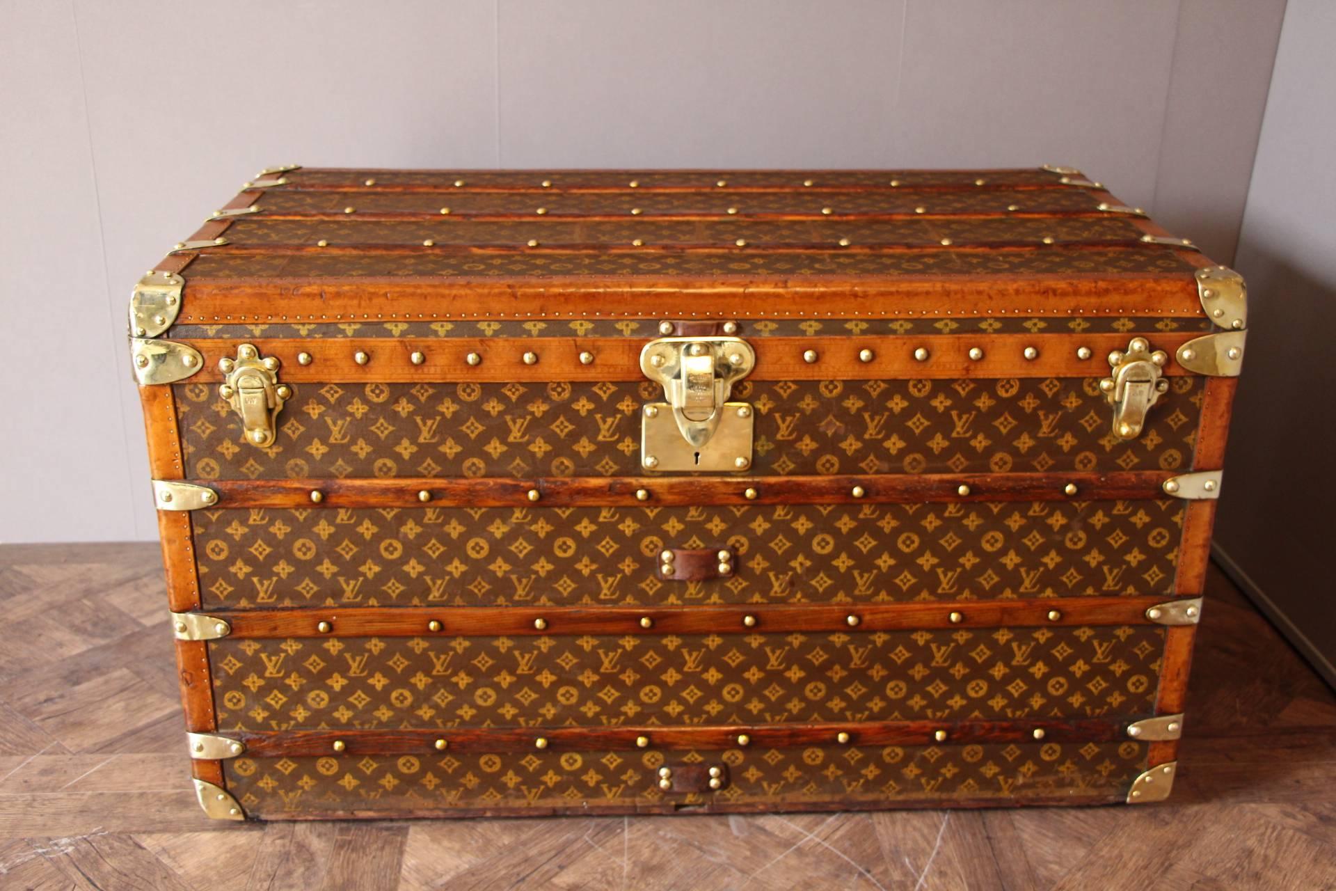 Mid-20th Century 1930s Louis Vuitton Monogramm Steamer Trunk, Malle Louis Vuitton