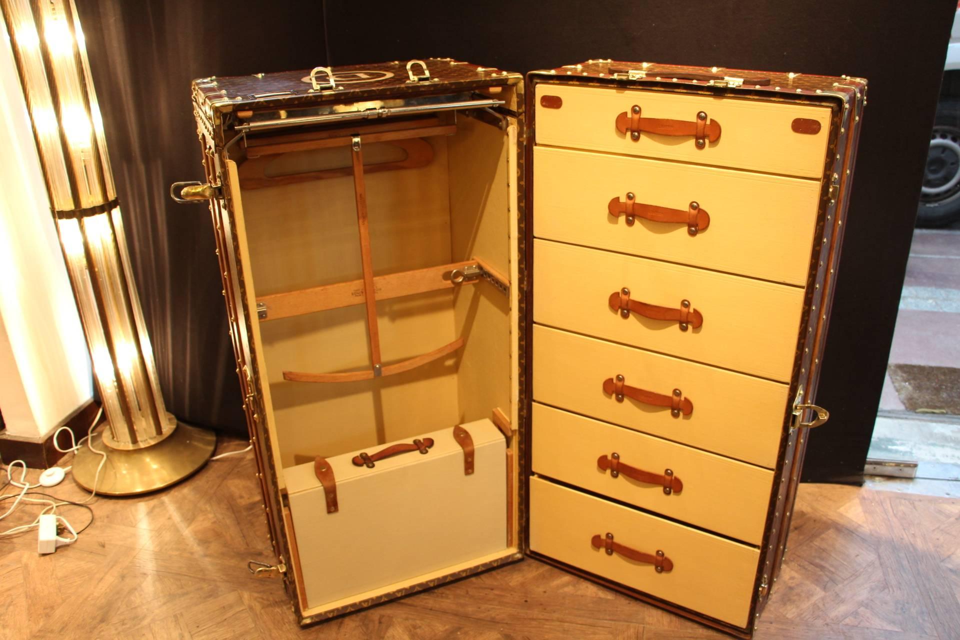 Mid-20th Century Large Louis Vuitton Wardrobe Steamer Trunk with Lift Top, Malle Louis Vuitton
