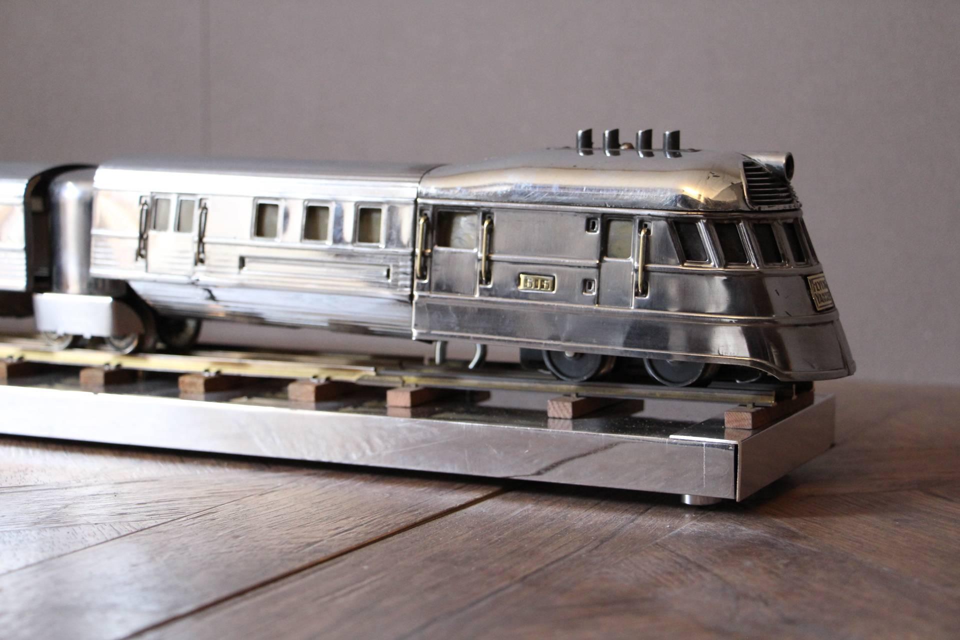 Art Deco Mid-Century Polished Aluminium Train Model, Table Lamp with Led Lights