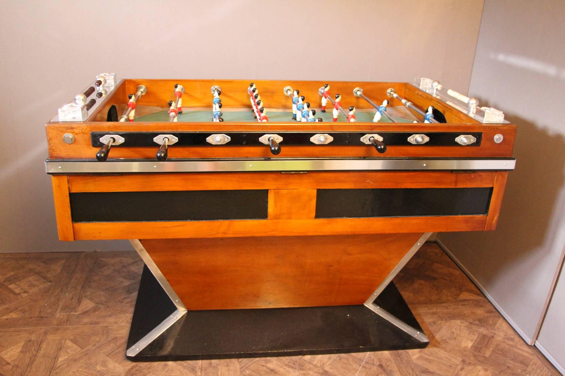 Mid-Century French Café's Foosball Table In Excellent Condition In Saint-Ouen, FR