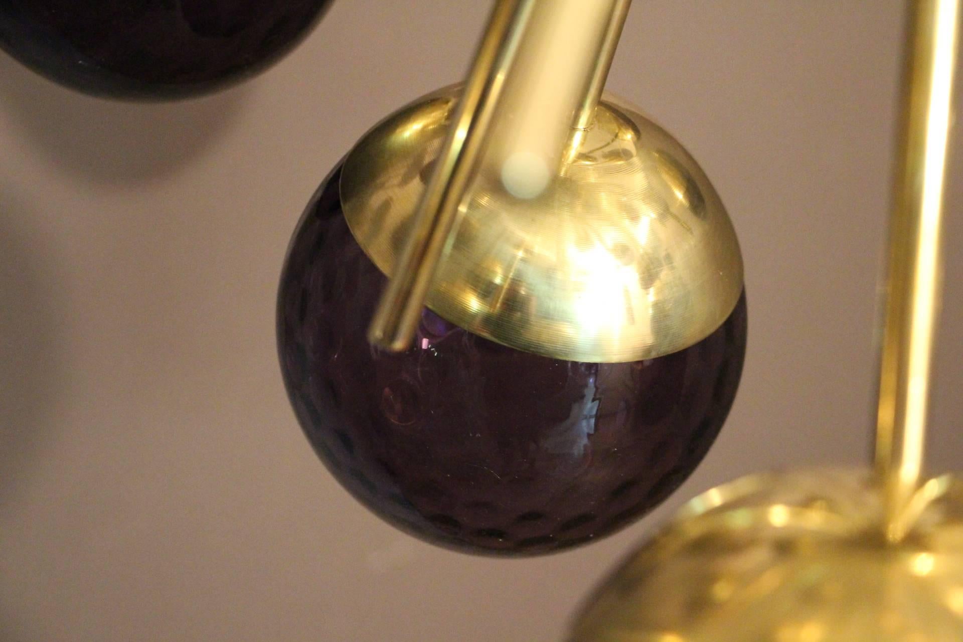 Midcentury Style Italian Sputnik Brass and Purple Murano Chandelier In Excellent Condition In Saint-Ouen, FR