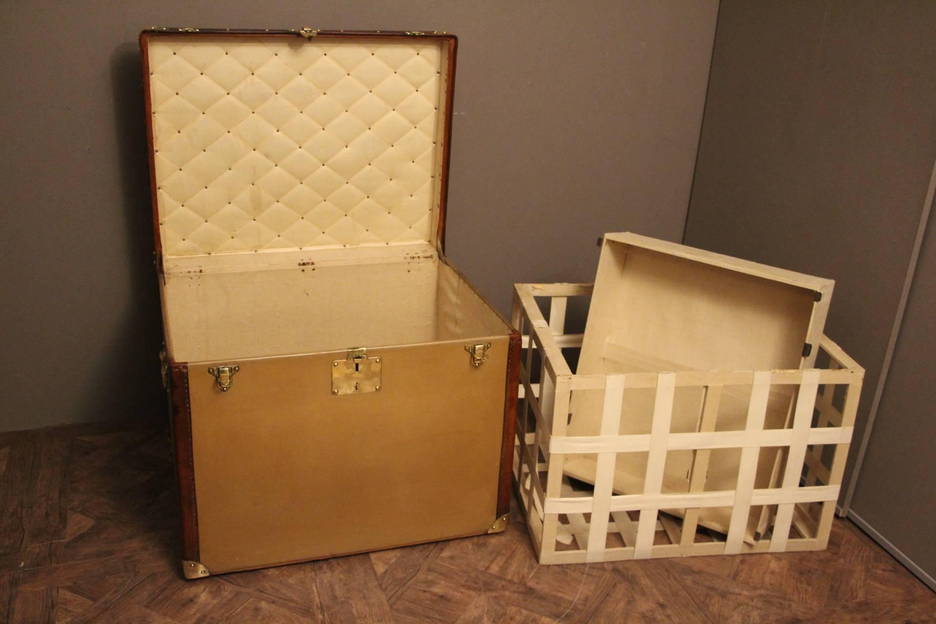 1930s Beige Canvas Steamer Trunk in the Style of Louis Vuitton or Hermes 4