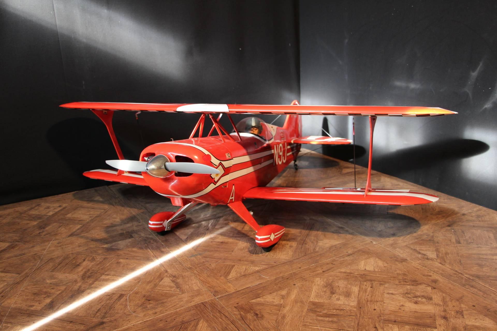Pitts Airplane Model 2