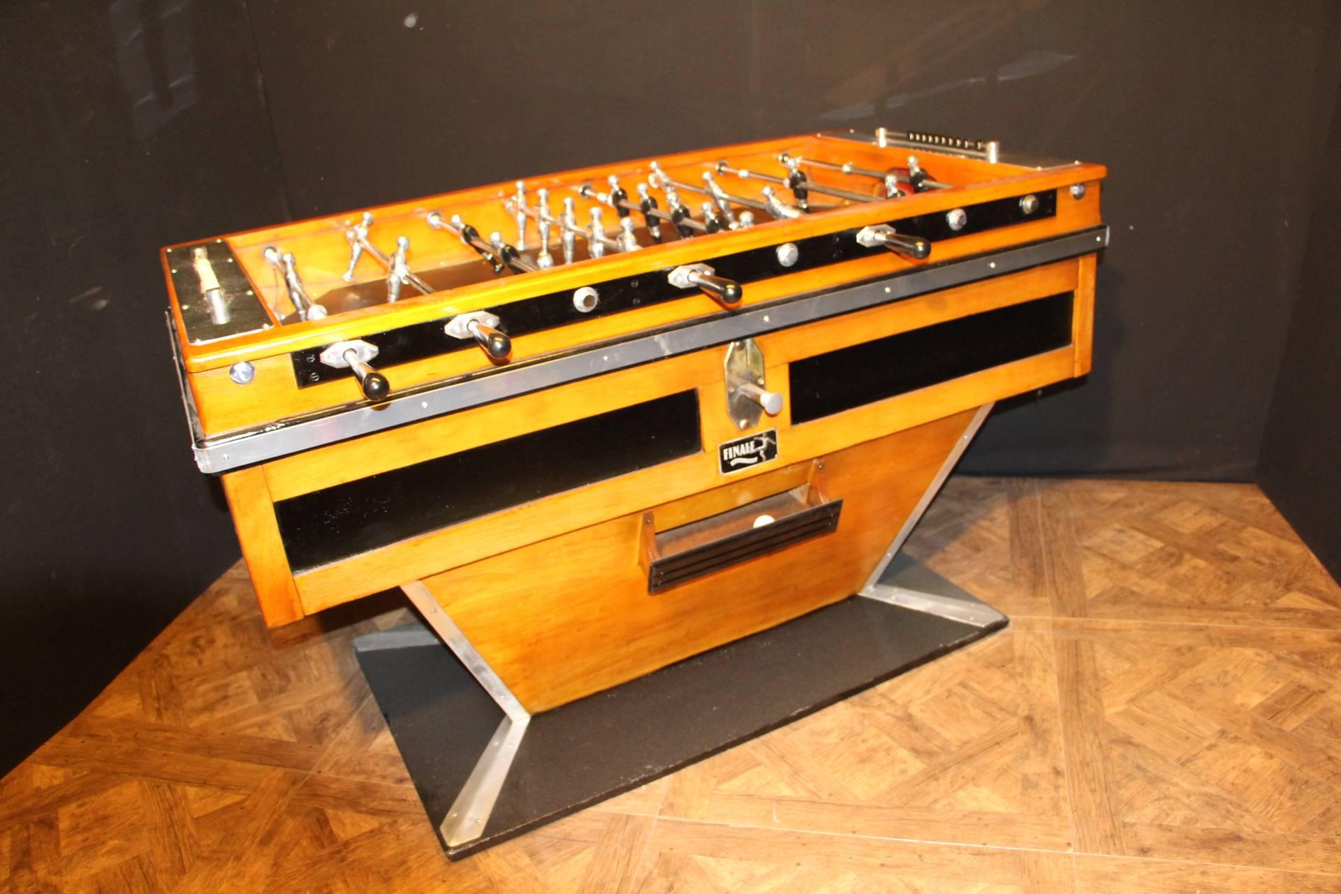 1930's French foosball Table In Excellent Condition In Saint-Ouen, FR
