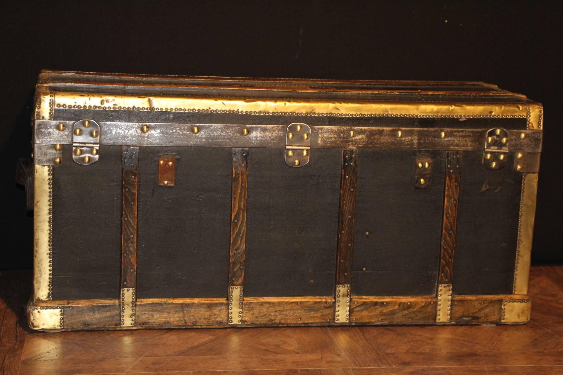 19th Century French Black Canvas And Brass Narrow Steamer Trunk 3