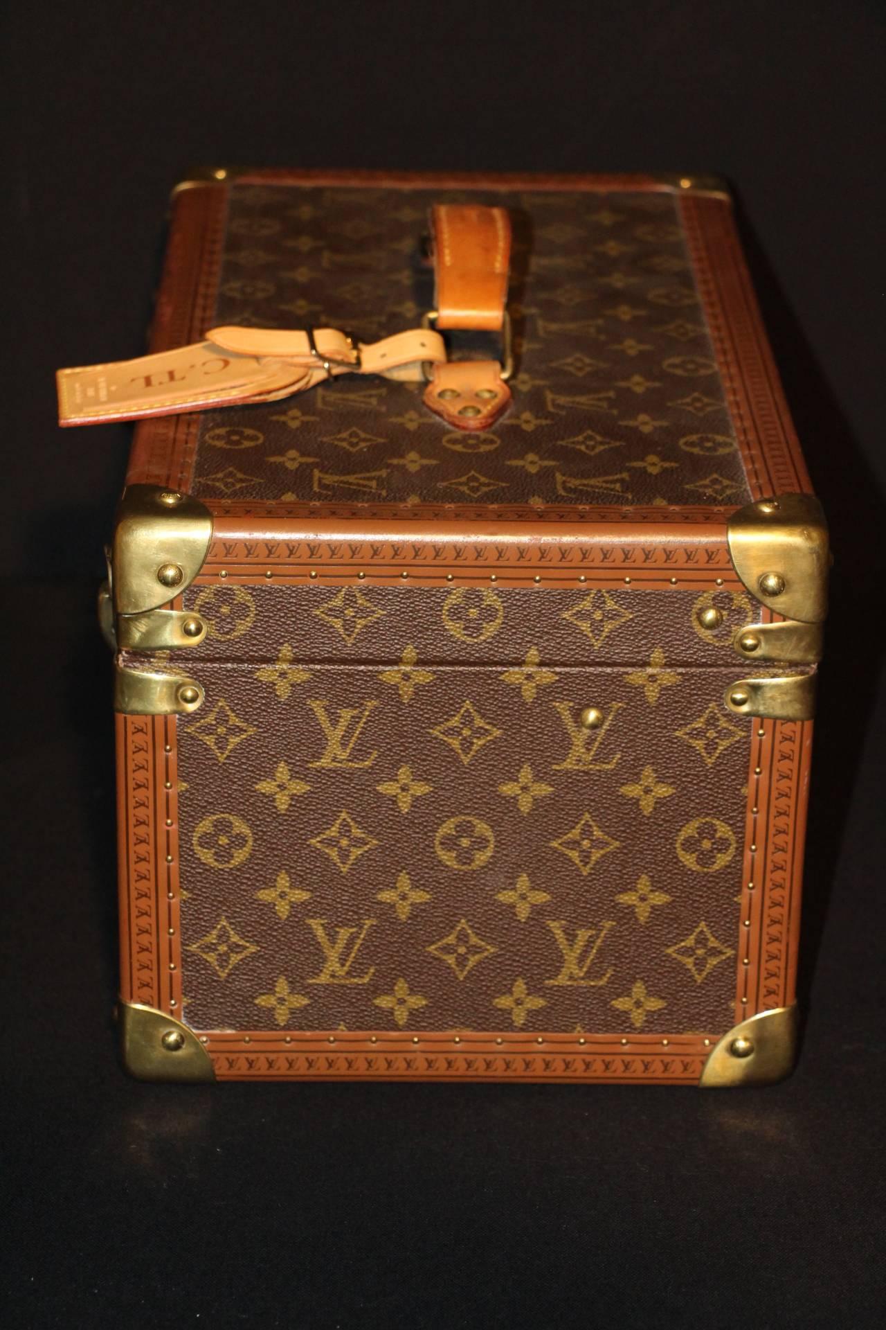 1980s Louis Vuitton Train Case 4