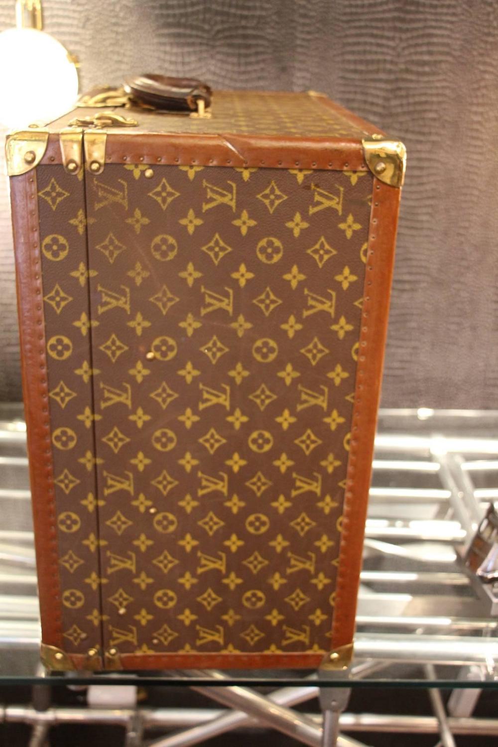 Louis Vuitton Hat Trunk For Sale at 1stdibs