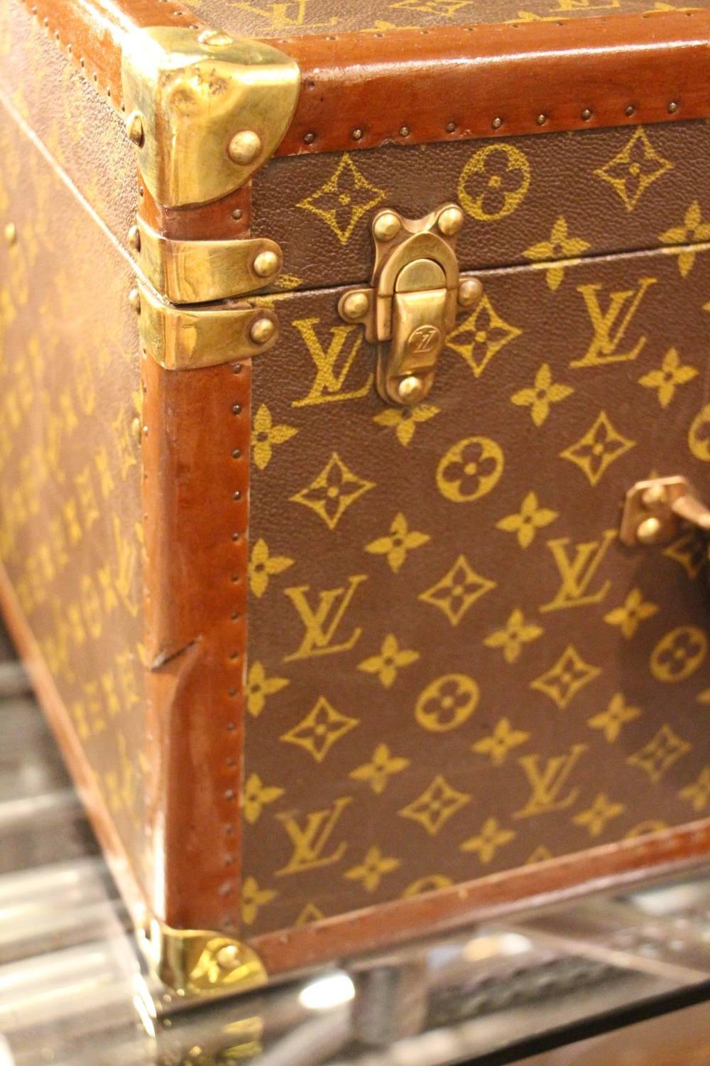 Louis Vuitton Phone Trunk - 3 For Sale on 1stDibs