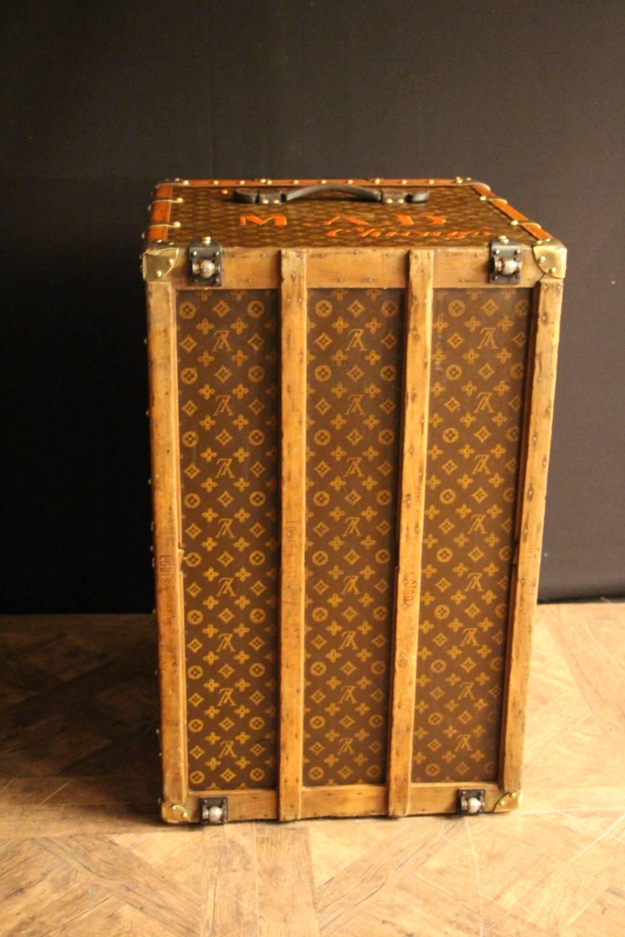 1920s Louis Vuitton Hat Trunk 4