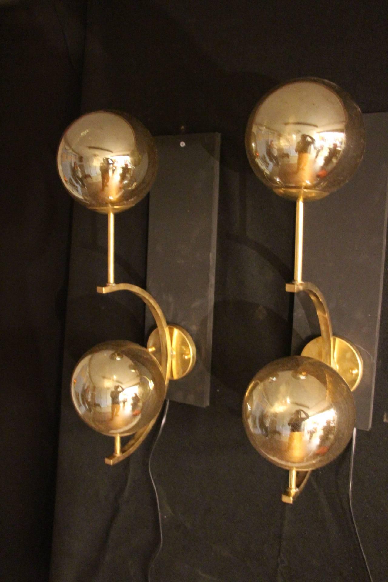 Italian Modern Mid-Century Pair of Brass and Golden Murano Glass 4