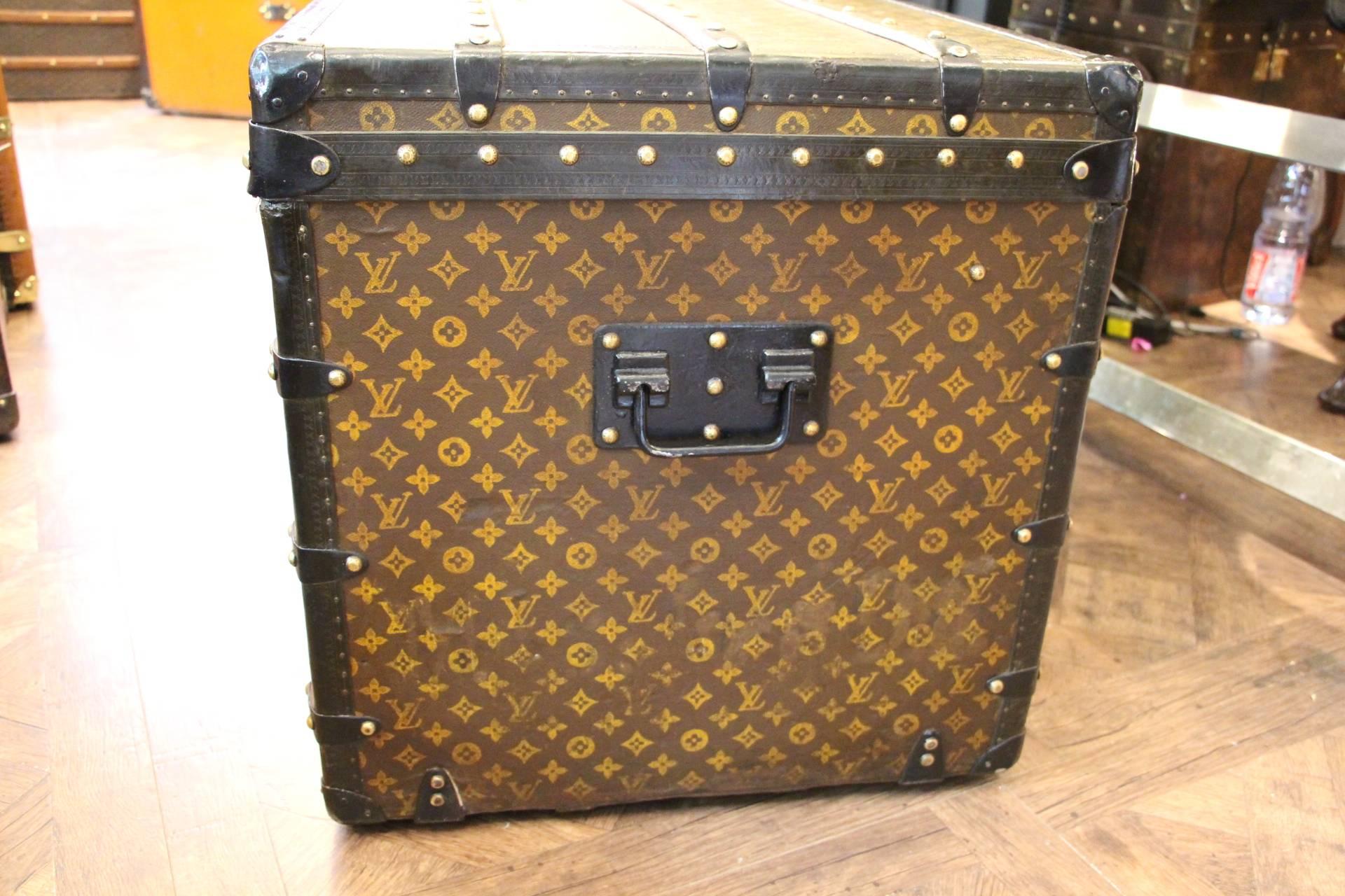 1930s Louis Vuitton Monogram Canvas Courrier Steamer Trunk, Malle Louis Vuitton 4