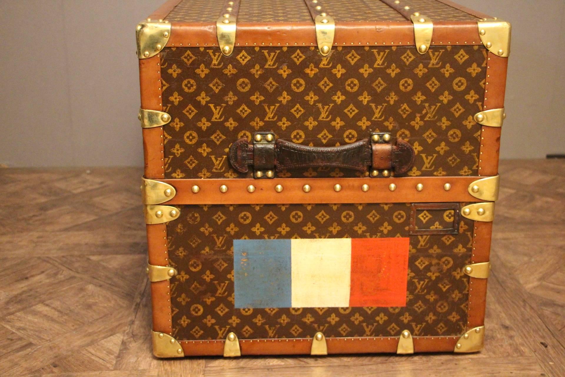 1930s Louis Vuitton Monogram Canvas and Brass Fittings Wardrobe Steamer Trunk 3