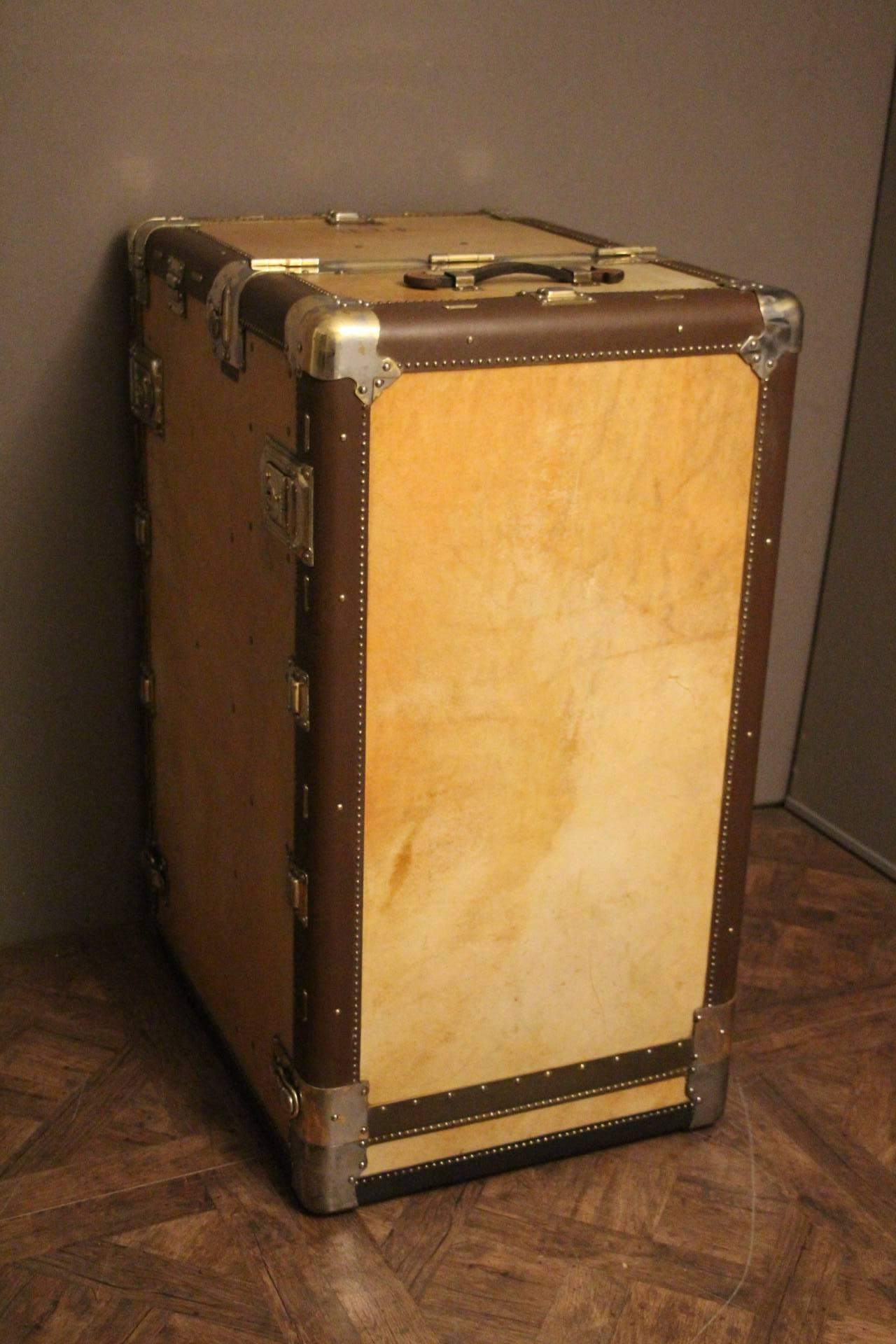 hartmann turntable trunk