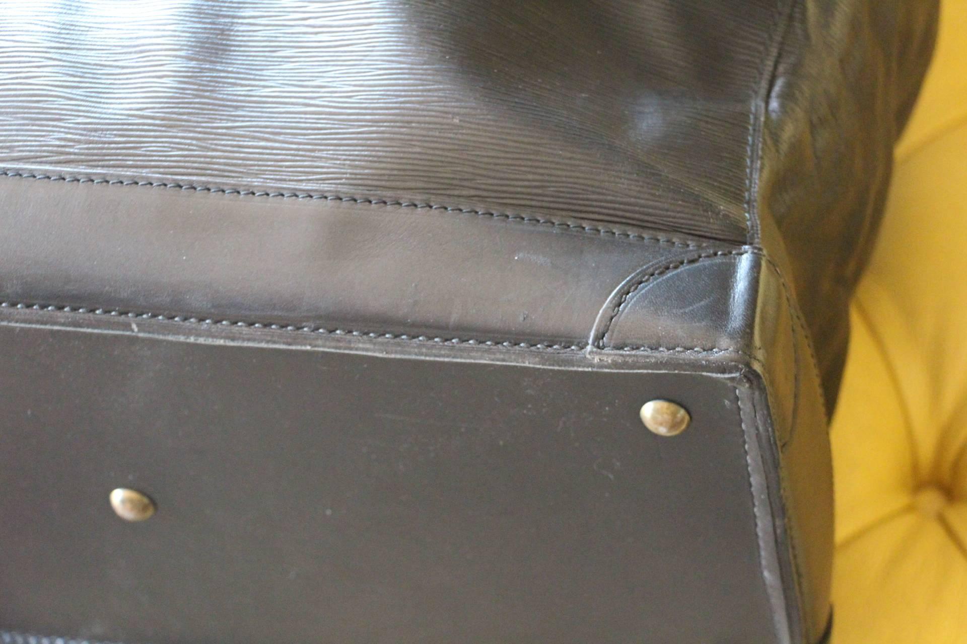 Louis Vuitton Steamer Bag Epi Leather, Deep Black Color 4