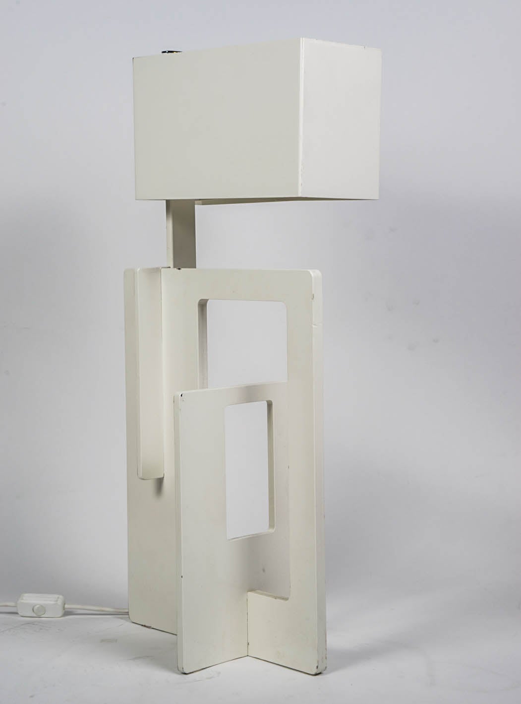 Mid-Century Modern Geometric Pair of White Steel Angelo Brotto Lamps