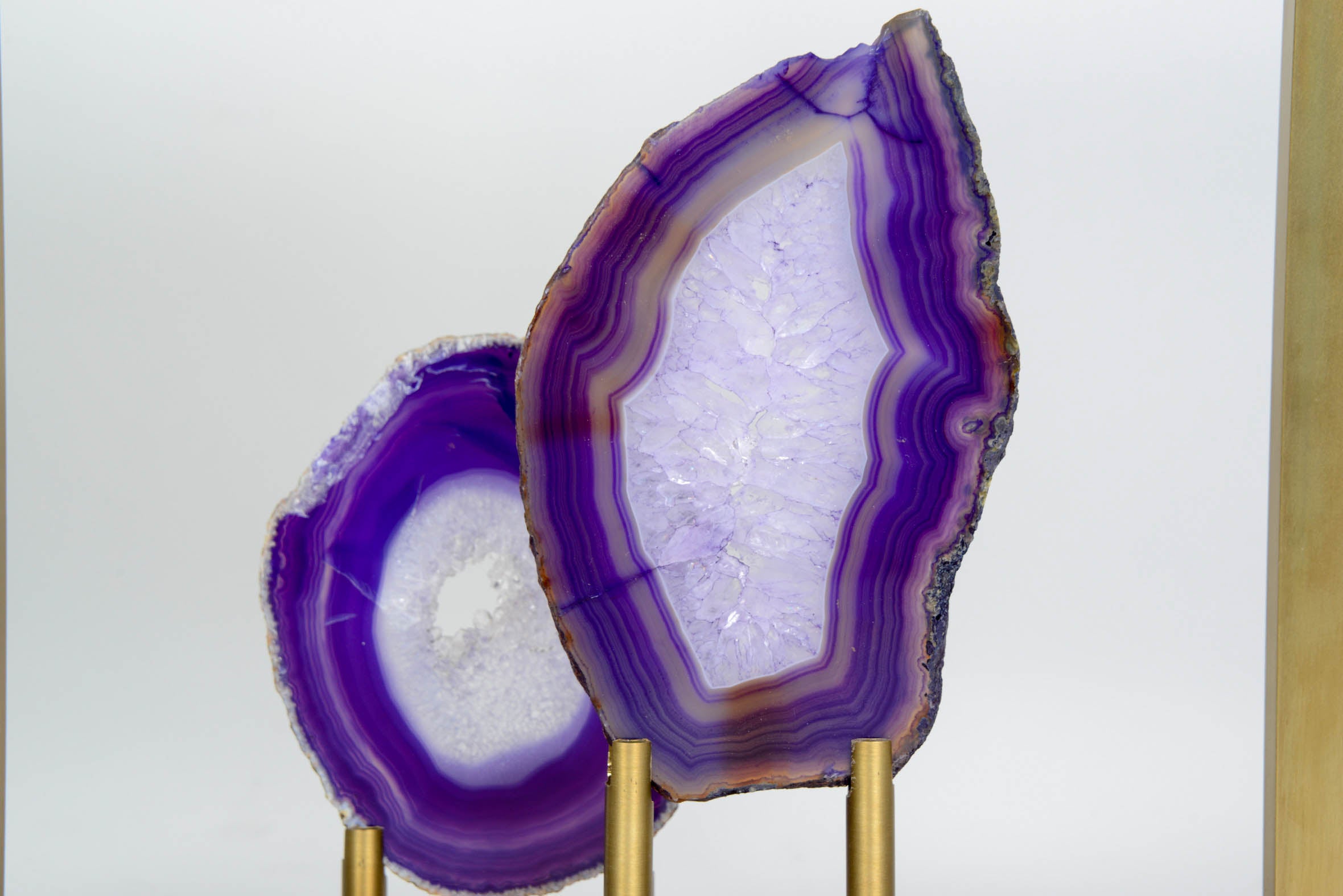 Contemporary Charming Purple Agates and Brass Lamps For Sale