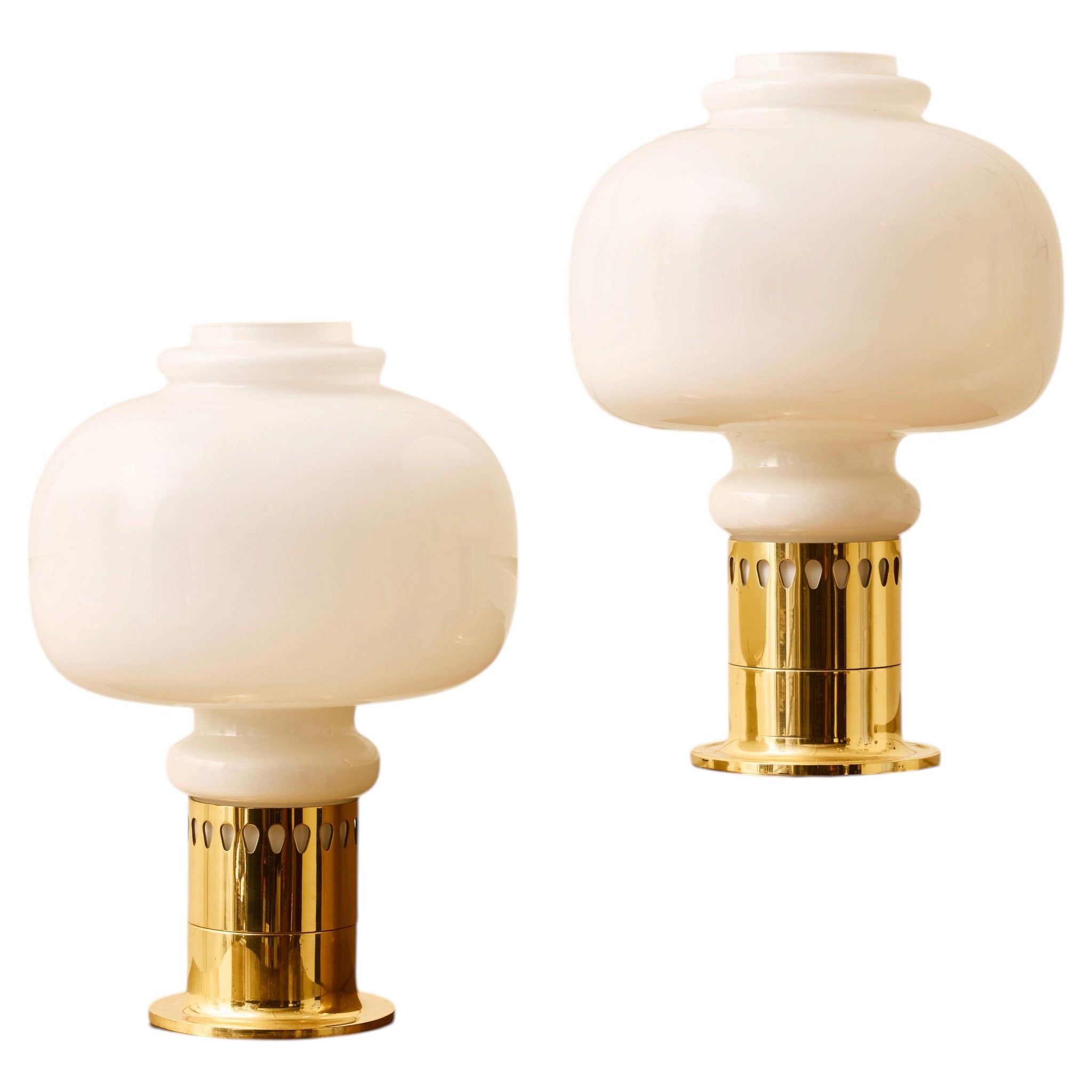 1stDibs Pair of Oplight Model 20162 Table Lamps by Hans-Agne Jakobsson