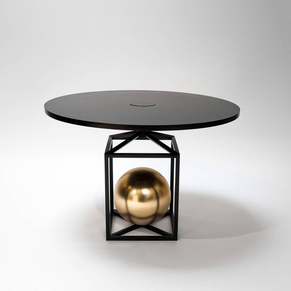 The Contrepoids Table, part of a limited edition collection, is a combination of the traditional know-hows of hammered metal and contemporary design. These tables refer to the tradition of the French decorative arts, twisted with an Industrial touch