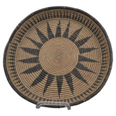 Large Tutsi woven presentation dish - Rwanda / Burundi, early 20th century