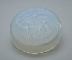 Sabino Paris — “Three Mermaids” Art Deco Opalescent Glass Powder Box, 1930s