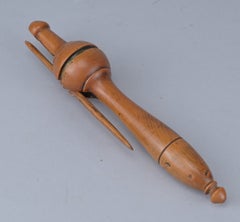 School Clicker Made Of Turned Boxwood, treenware, 19th Century
