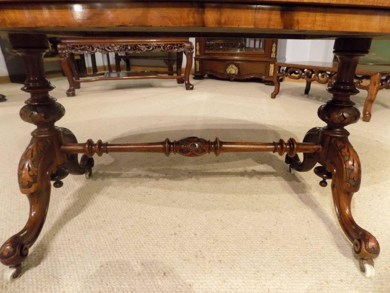 Beautiful Burr Walnut Victorian Period Oval Antique Coffee Table 2