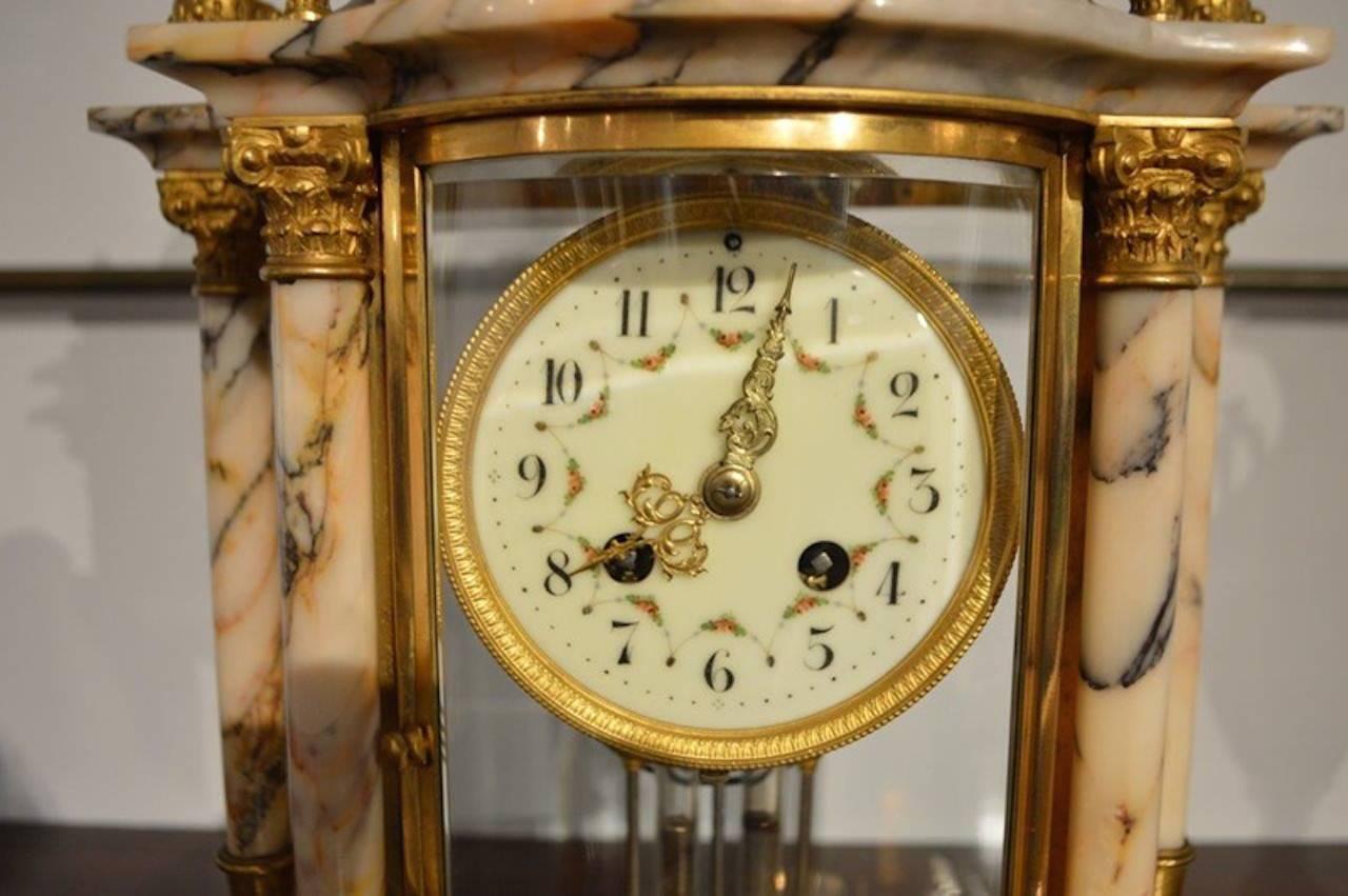 A beautiful French marble & ormolu clock garniture. In Excellent Condition In Darwen, GB