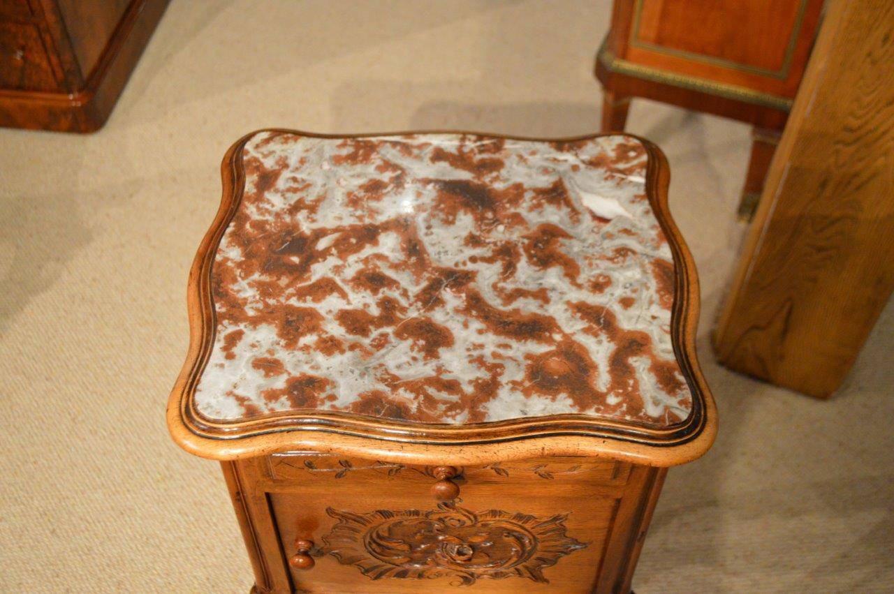 Early 20th Century Walnut French Antique Bedside Cabinet