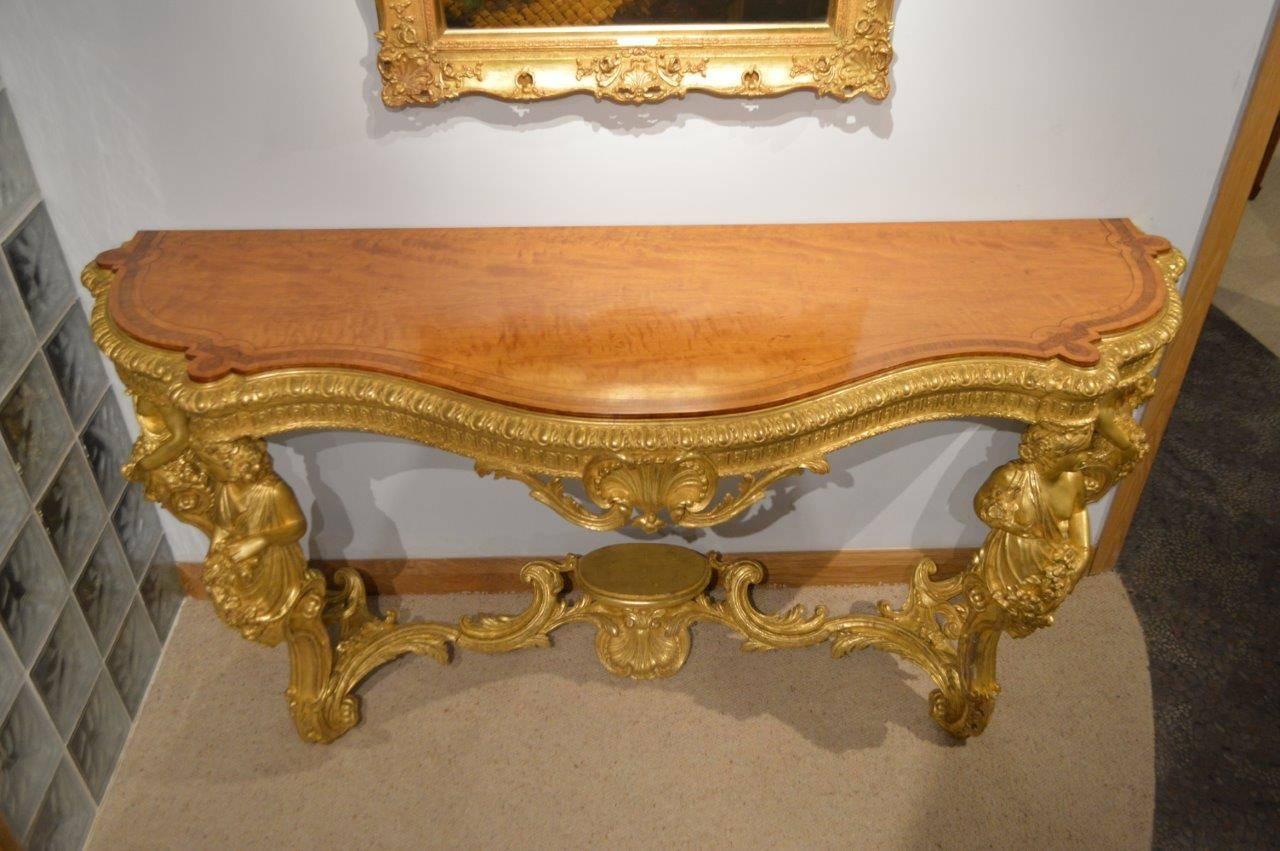 Superb 19th Century French Baroque Style Gilt-Wood Serpentine Console Table 2