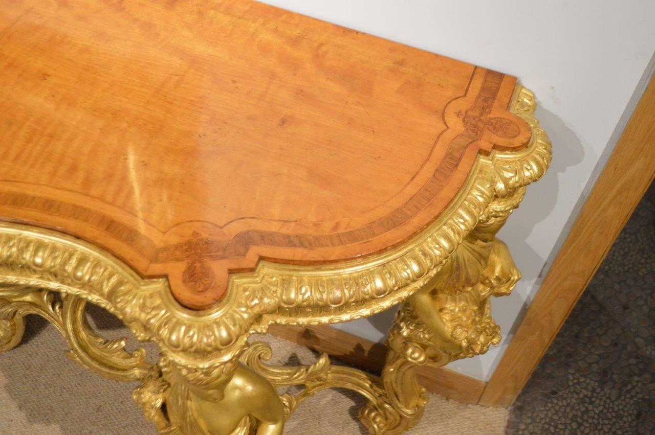 Superb 19th Century French Baroque Style Gilt-Wood Serpentine Console Table In Excellent Condition In Darwen, GB