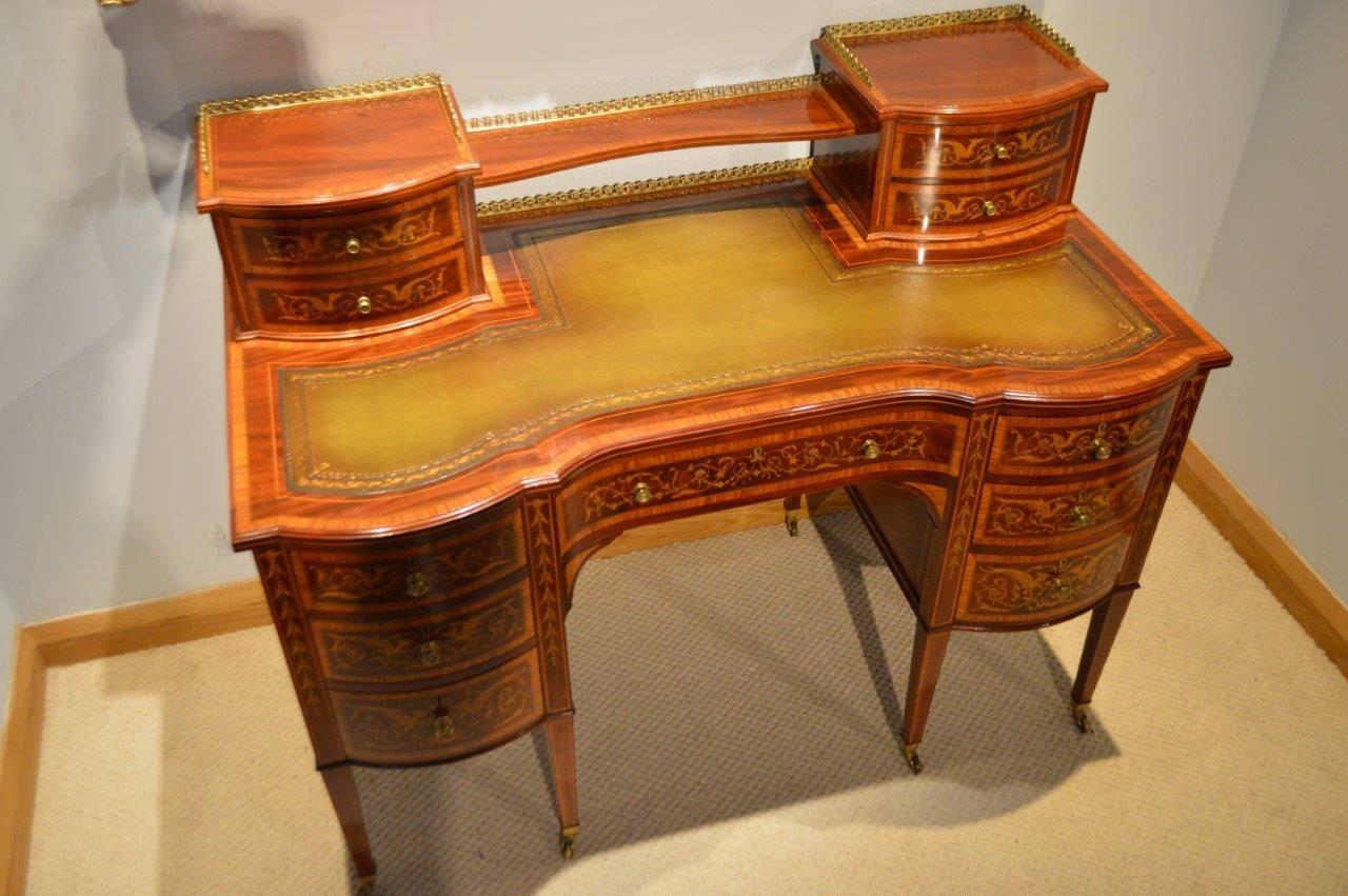 Late 19th Century Stunning Quality Mahogany Inlaid Late Victorian Desk by Edwards & Roberts