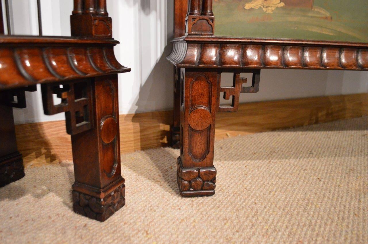 Early 20th Century Superb Decorative Pair of Chinese Chippendale Open Bookcases