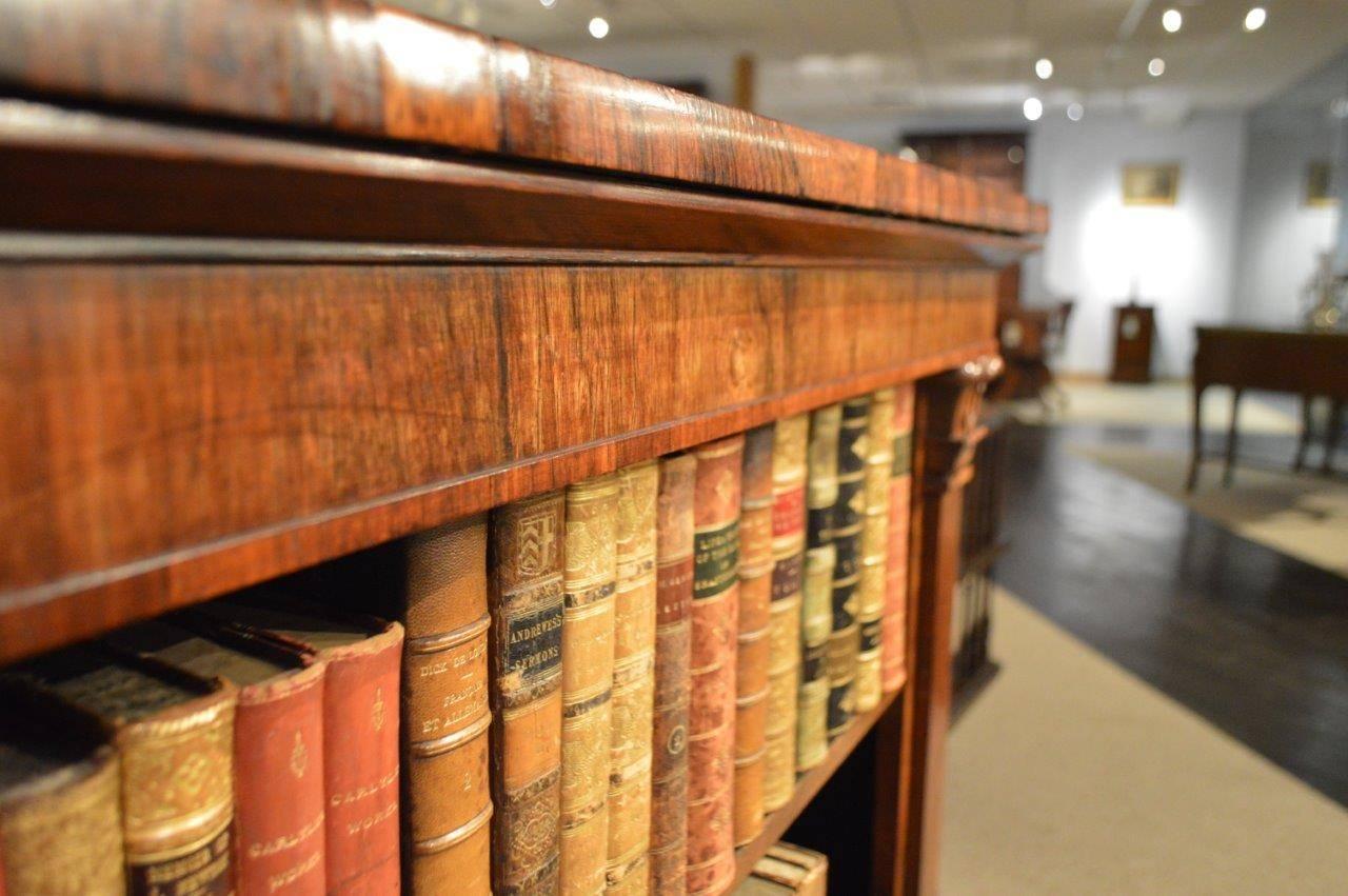 Rosewood William IV Period Antique Open Bookcase In Excellent Condition In Darwen, GB