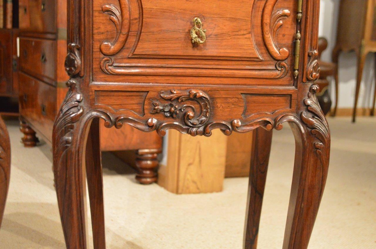 Late 19th Century Superior Pair of Rosewood French Rococo Antique Bedside Cabinets