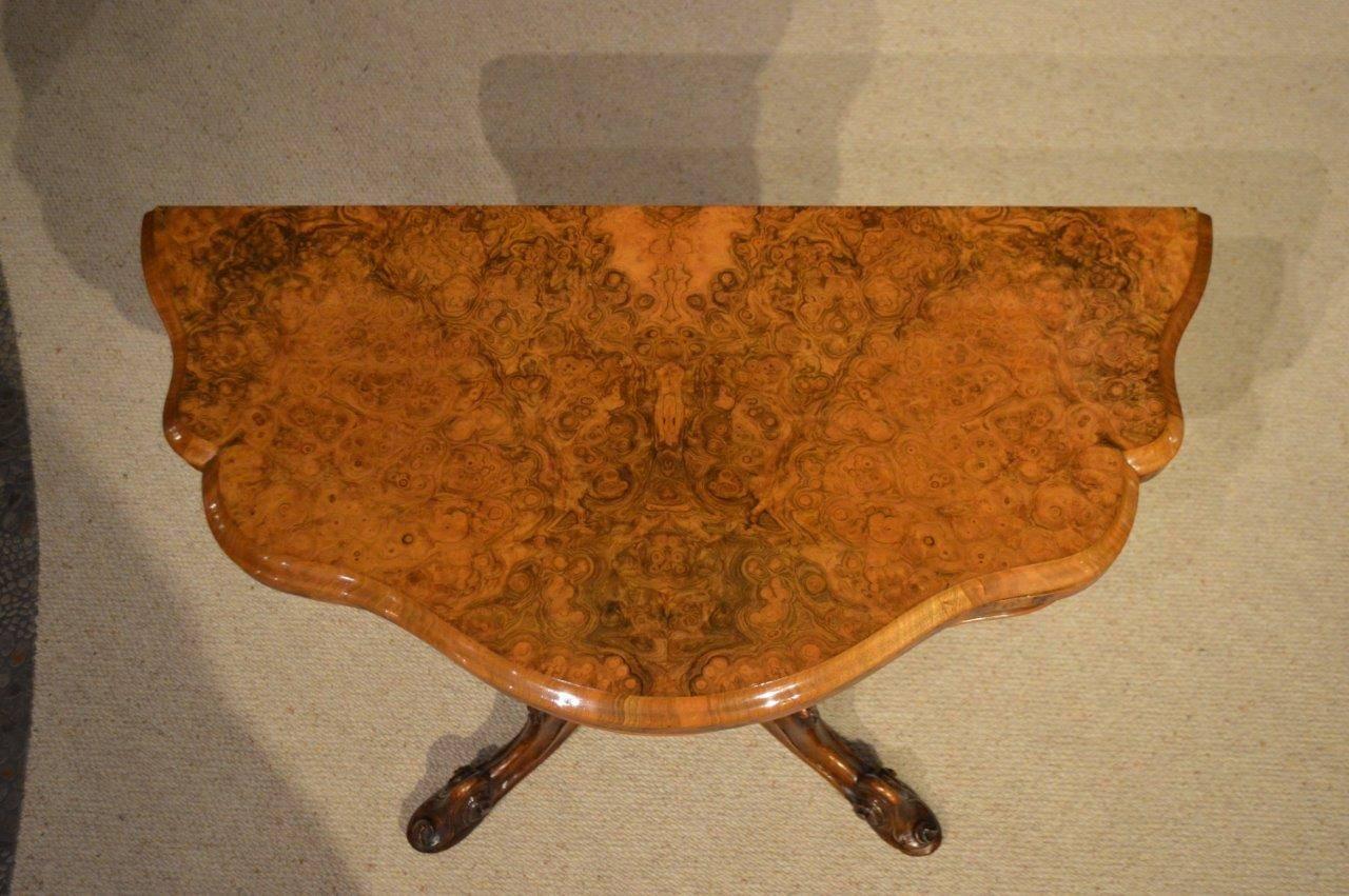 Burr Walnut Victorian Period Antique Fold over Card Table In Excellent Condition In Darwen, GB