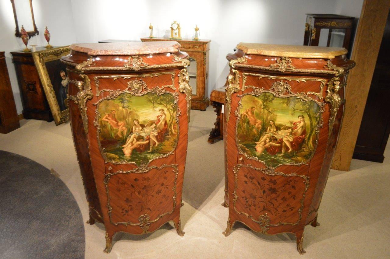 Edwardian Pair of Mahogany Ormolu-Mounted French Serpentine Cabinets with Vernis Martin For Sale