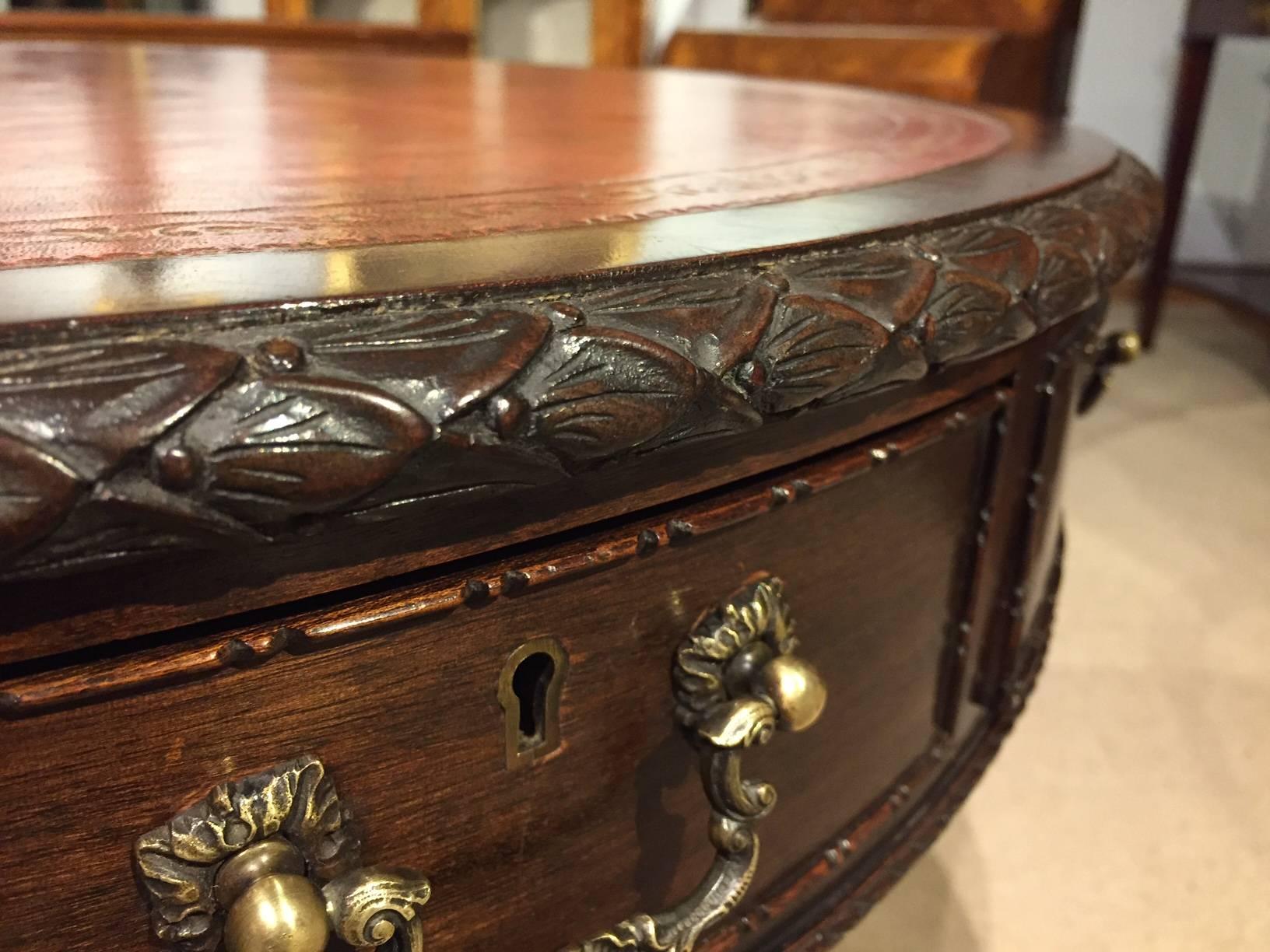 Edwardian Fine Quality Mahogany Chippendale Revival Antique Drum Table For Sale