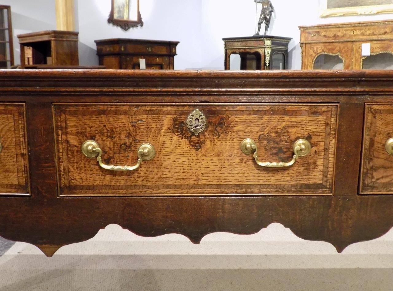 Oak George III Period Antique Dresser Base In Excellent Condition In Darwen, GB